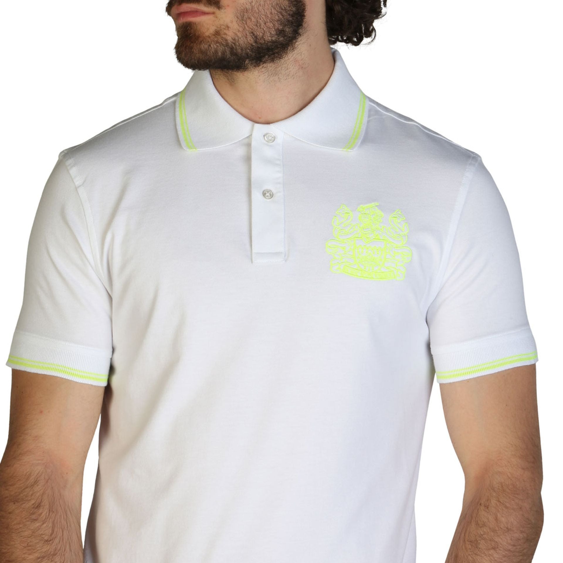 Aquascutum