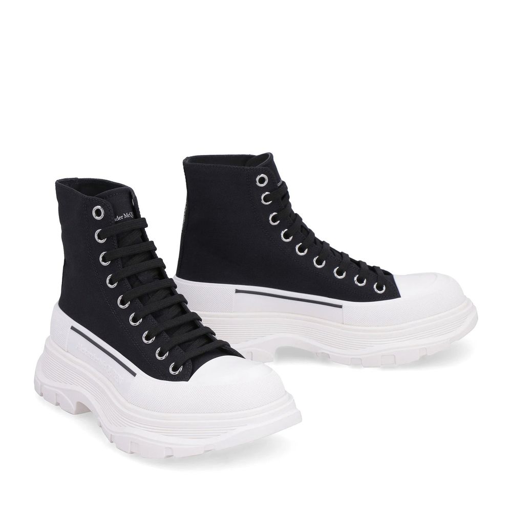 Alexander McQueen Treadslick High Top Sneakers til Kvinder