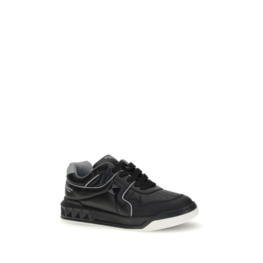 Valentino Garavani One Stud Low-Top Sneakers - Unisex