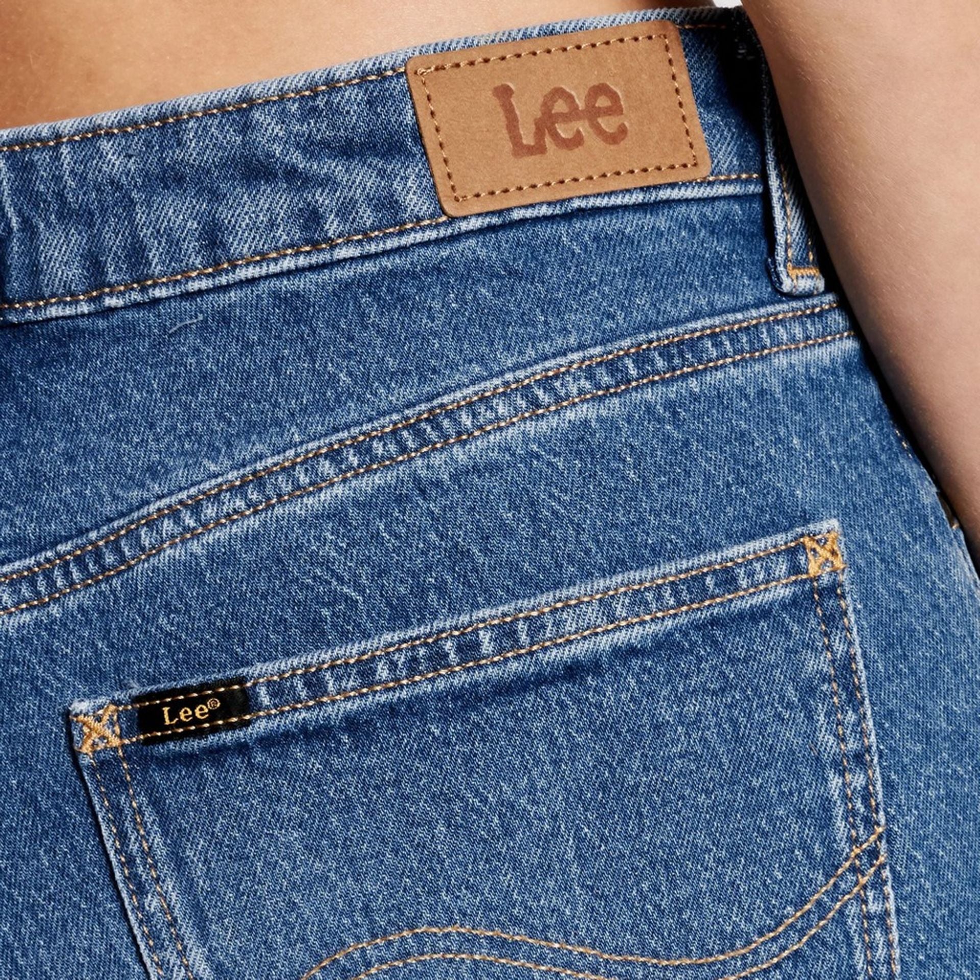 Lee